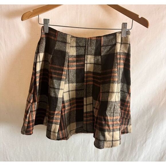 Flannel Plaid Brown Skirt - Picture 5 of 6